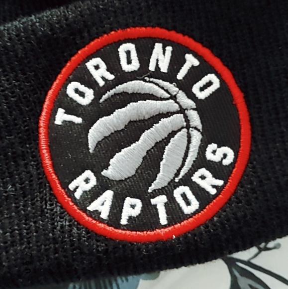 Womens/Unisex Raptors Licensed NBA Pompom Toque - Picture 2 of 6